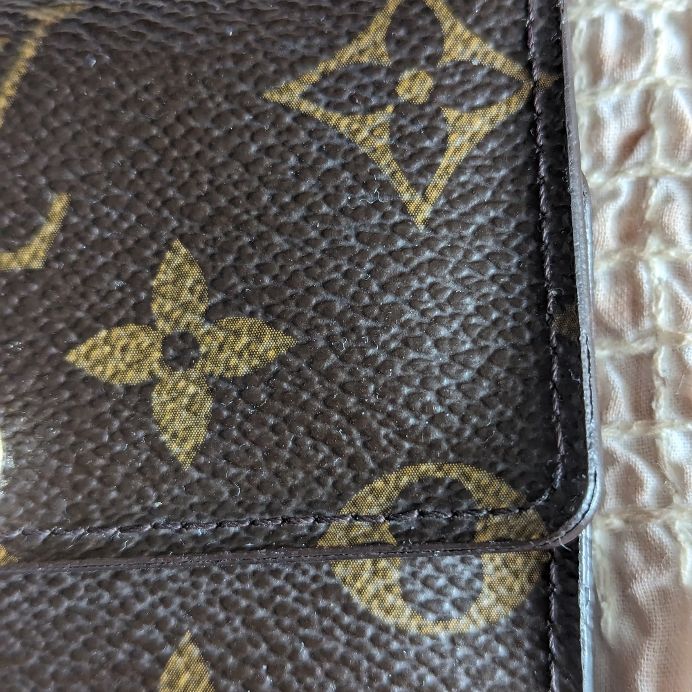 Authentic LV Key/Card Case - Picture 5 of 11